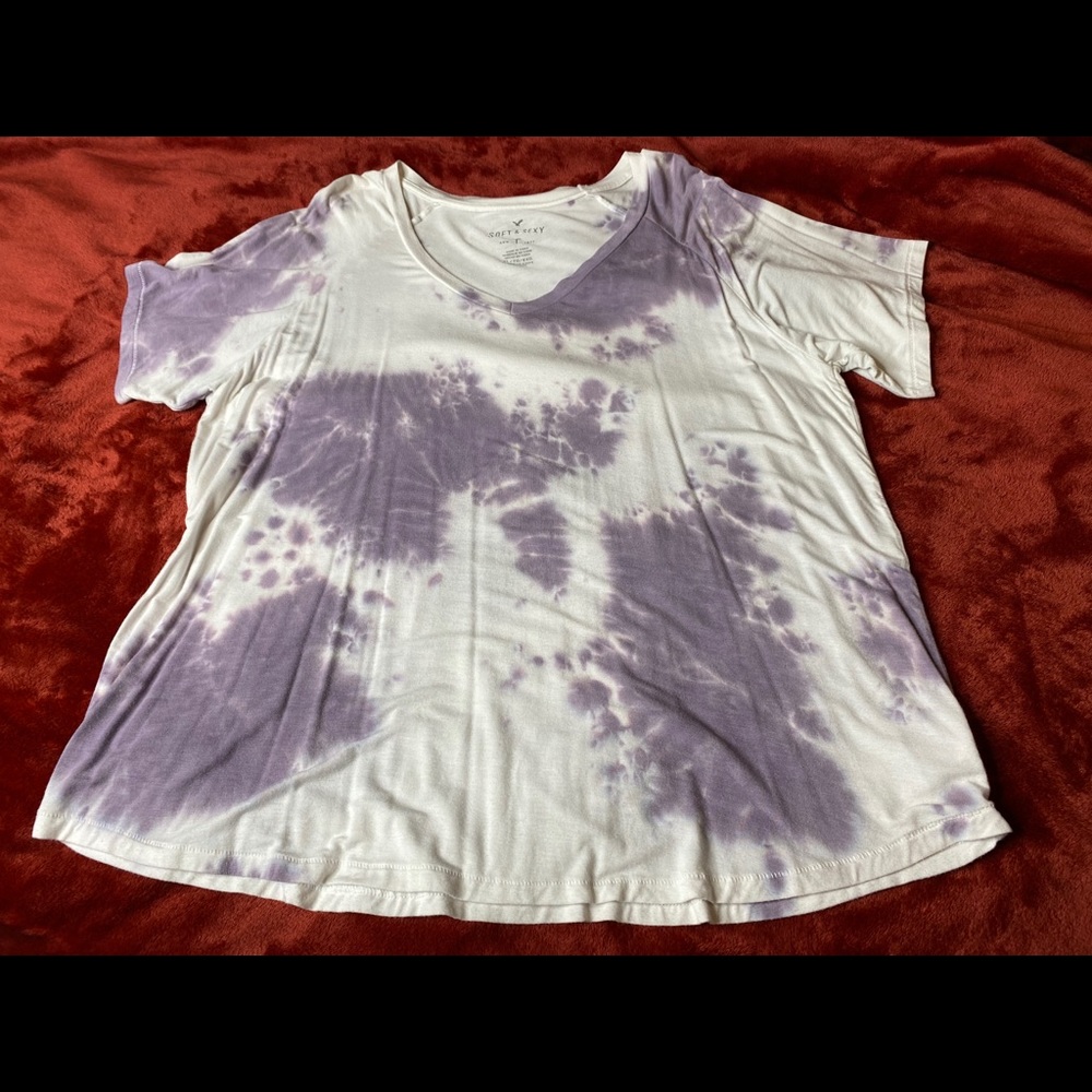 American eagle tie dye T-shirt purple and white